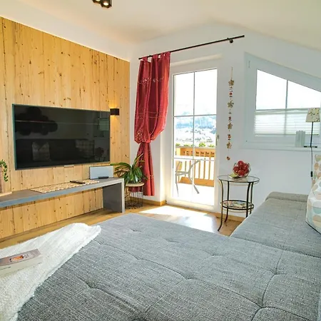 Sandra Apartment *