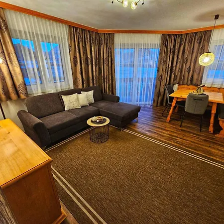 Sandra Apartment *